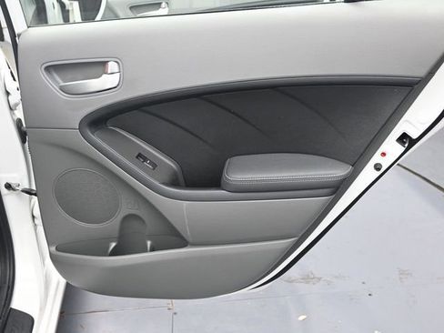 Used 2017 Kia Forte LX w/ LX Popular Package image 28