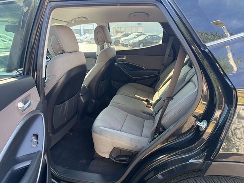 Used 2017 Hyundai Santa Fe Sport image 29