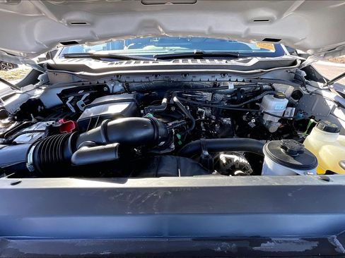 Used 2025 Ford F250 XLT image 30