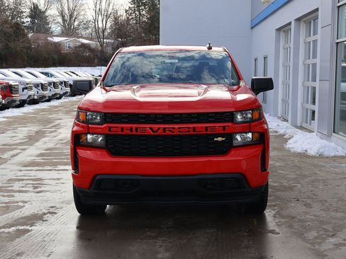 Certified 2022 Chevrolet Silverado 1500 Custom image 5