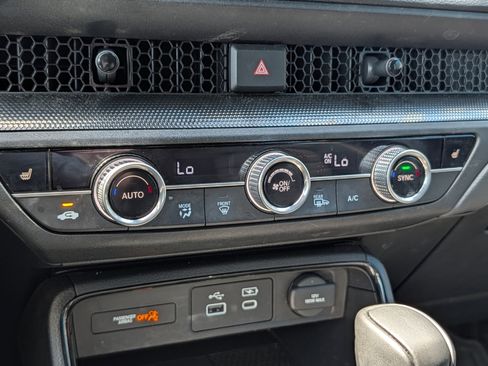 Used 2025 Honda CR-V Sport-L image 19