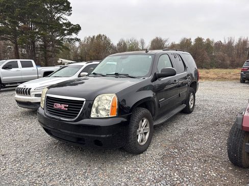 Used 2011 GMC Yukon SLE image 7