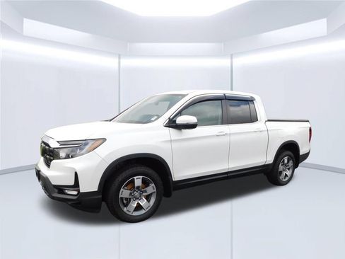 Used 2025 Honda Ridgeline RTL image 12