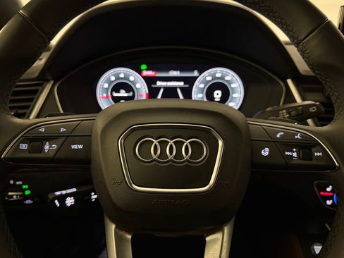 Used 2023 Audi Q5 2.0T Premium Plus w/ Premium Plus Package AWD/4WD image 17