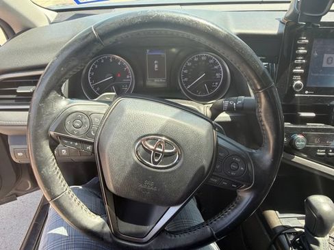 Used 2022 Toyota Camry SE FWD image 15