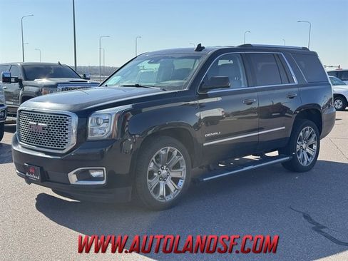 Used 2016 GMC Yukon Denali w/ Open Road Package image 1