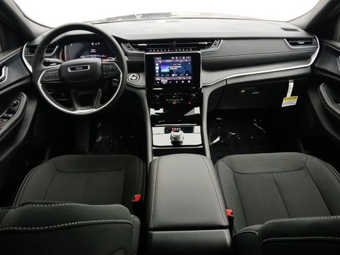 New 2026 Jeep Grand Cherokee L Laredo RWD image 20
