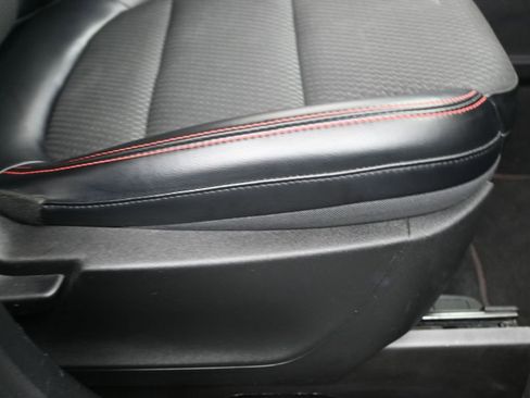 Used 2023 Ford Escape ST-Line FWD image 10