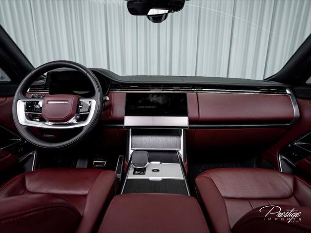 Used 2024 Land Rover Range Rover SE AWD/4WD image 32