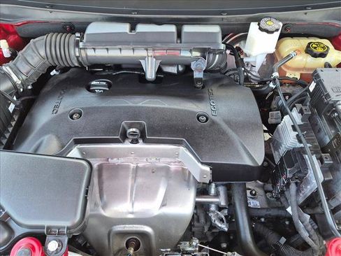Used 2020 Buick Envision Essence w/ LPO, Cargo Package FWD image 22