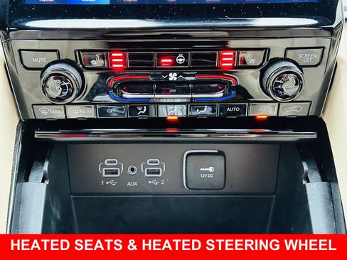 Used 2023 Jeep Grand Cherokee Limited w/ Trailer Tow Prep Group (B) AWD/4WD image 7