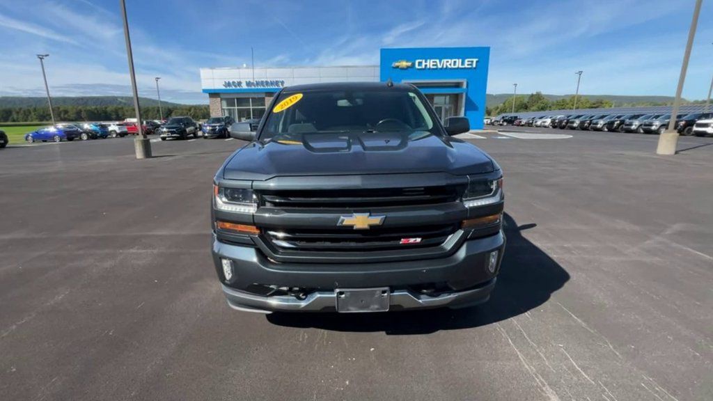 Used 2019 Chevrolet Silverado 1500 LT w/ All Star Edition AWD/4WD image 3