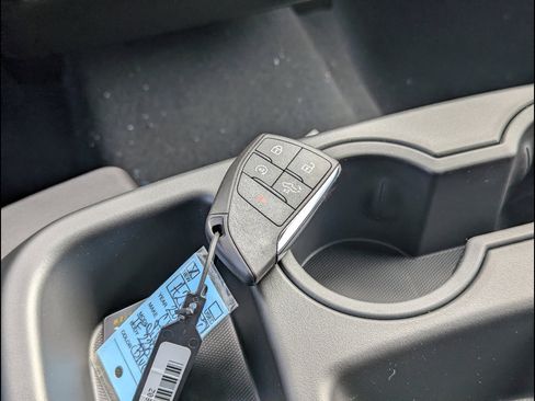 New 2026 Chevrolet Silverado 2500 Custom w/ Custom Value Package image 28