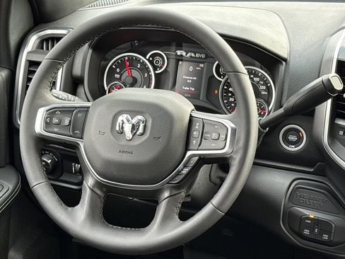New 2026 RAM 2500 Big Horn AWD/4WD image 14