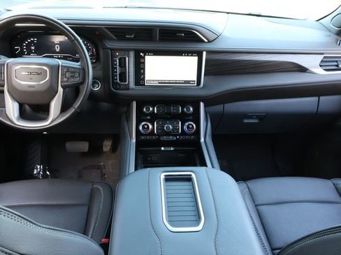 Certified 2022 GMC Yukon XL Denali image 16