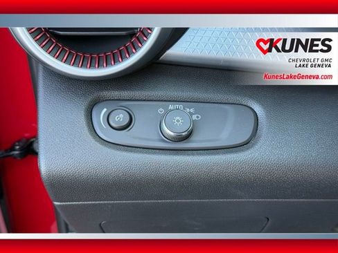 New 2026 Chevrolet Trax RS w/ Driver Confidence Package image 42