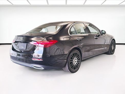 Used 2025 Mercedes-Benz C 300 Sedan image 4