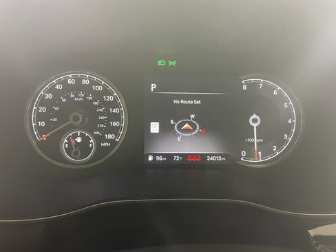 Used 2024 Genesis G70 2.5T w/ Sport Prestige Package image 16