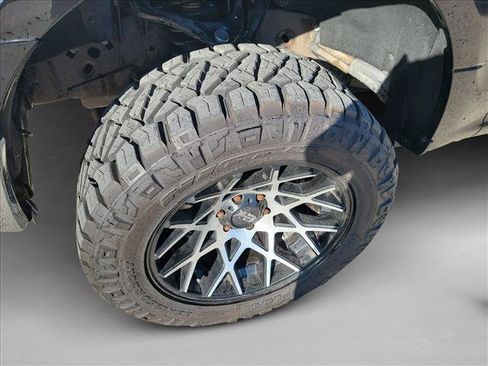 Used 2016 Ford F150 XLT w/ Equipment Group 302A Luxury image 9