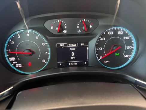 Used 2023 Chevrolet Equinox LS FWD image 19