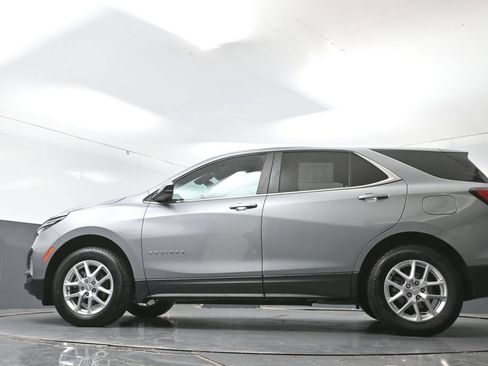 Used 2023 Chevrolet Equinox LT AWD/4WD image 56