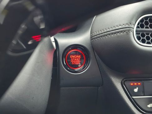 Certified 2026 Honda HR-V EX-L image 28