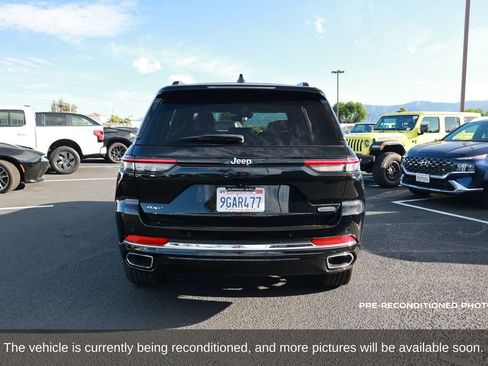 Used 2022 Jeep Grand Cherokee Overland image 4