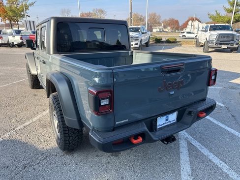 New 2026 Jeep Gladiator Mojave w/ Safety Group image 24