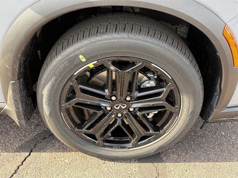 New 2026 INFINITI QX60 Sport image 10