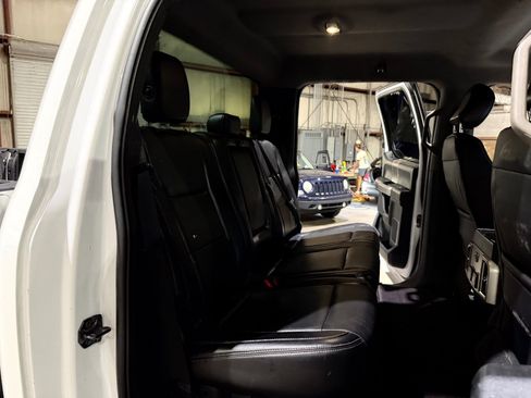 Used 2018 Ford F250 Lariat w/ Chrome Package AWD/4WD image 22