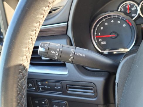 Used 2021 Chevrolet Tahoe Z71 image 23