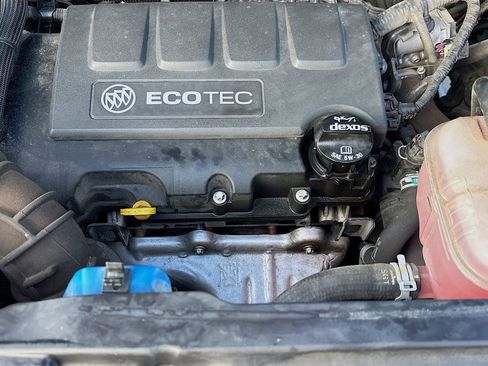 Used 2018 Buick Encore Preferred image 28