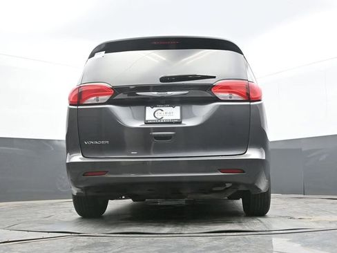 Used 2023 Chrysler Voyager LX FWD image 56