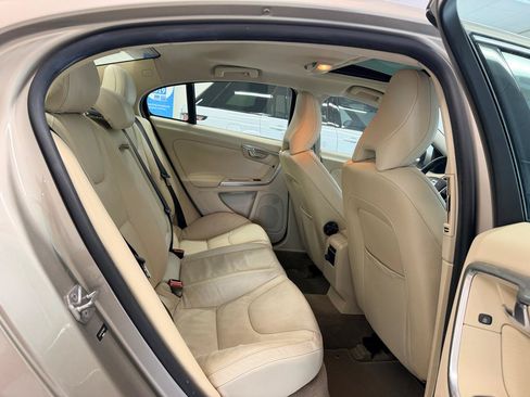 Used 2014 Volvo S60 T5 FWD image 26