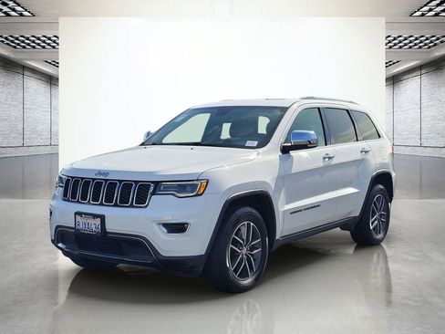 Used 2018 Jeep Grand Cherokee Limited w/ Luxury Group II AWD/4WD image 11