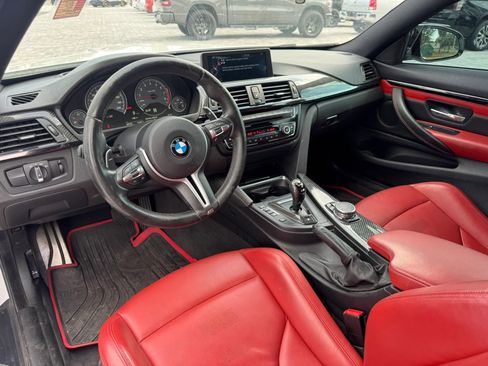 Used 2015 BMW M4 Coupe RWD image 11