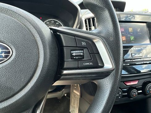 Used 2018 Subaru Impreza 2.0i Premium AWD/4WD image 22
