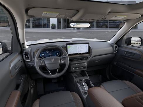 New 2025 Ford Bronco Sport Outer Banks w/ Outer Banks Tech Package+ AWD/4WD image 9