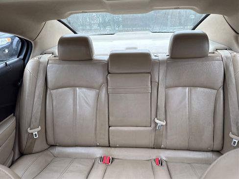 Used 2011 Buick LaCrosse CXL image 28