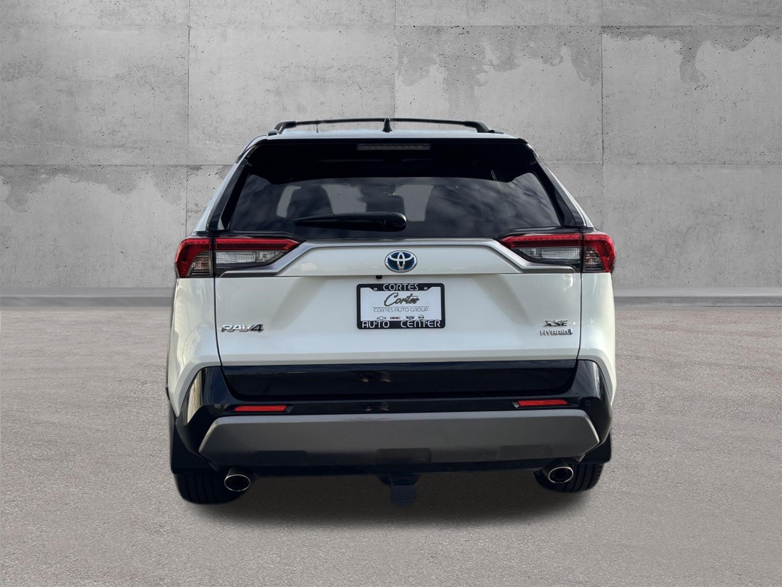 Used 2021 Toyota RAV4 XSE AWD/4WD image 6