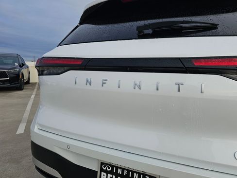 New 2026 INFINITI QX60 Luxe w/ Cargo Package image 23