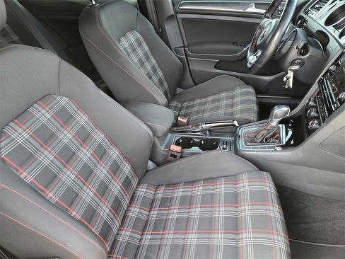 Used 2018 Volkswagen GTI S image 19