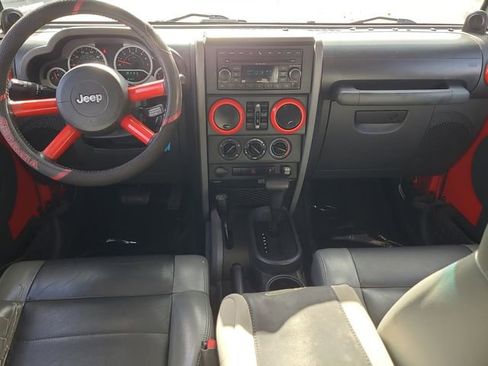 Used 2010 Jeep Wrangler Unlimited Sahara w/ Mopar Chrome Edition Group image 7