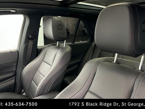 Certified 2022 Mercedes-Benz GLE 350 w/ AMG Line Exterior image 16