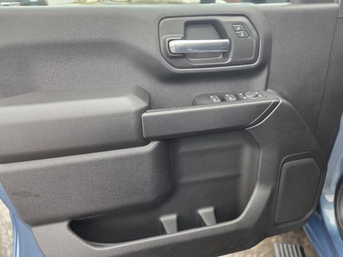 Certified 2025 Chevrolet Silverado 2500 Custom w/ Custom Value Package image 26