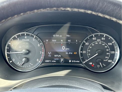 Used 2024 INFINITI QX80 Luxe image 15