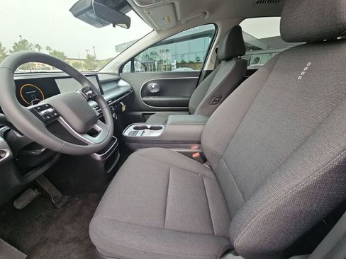 New 2026 Hyundai Ioniq 9 SE AWD/4WD image 15