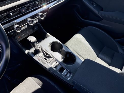 Certified 2025 Honda Civic Sport image 26