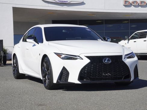 Used 2024 Lexus IS 300 F Sport image 2