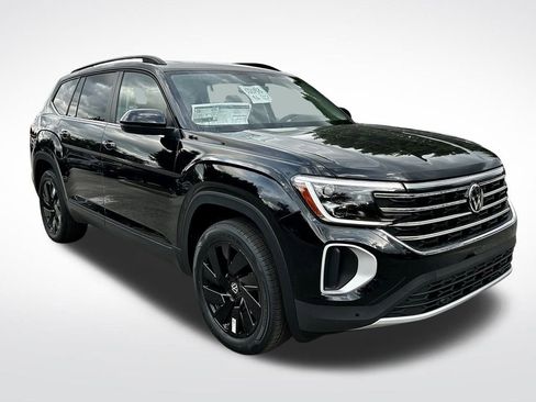 New 2026 Volkswagen Atlas SE FWD image 3